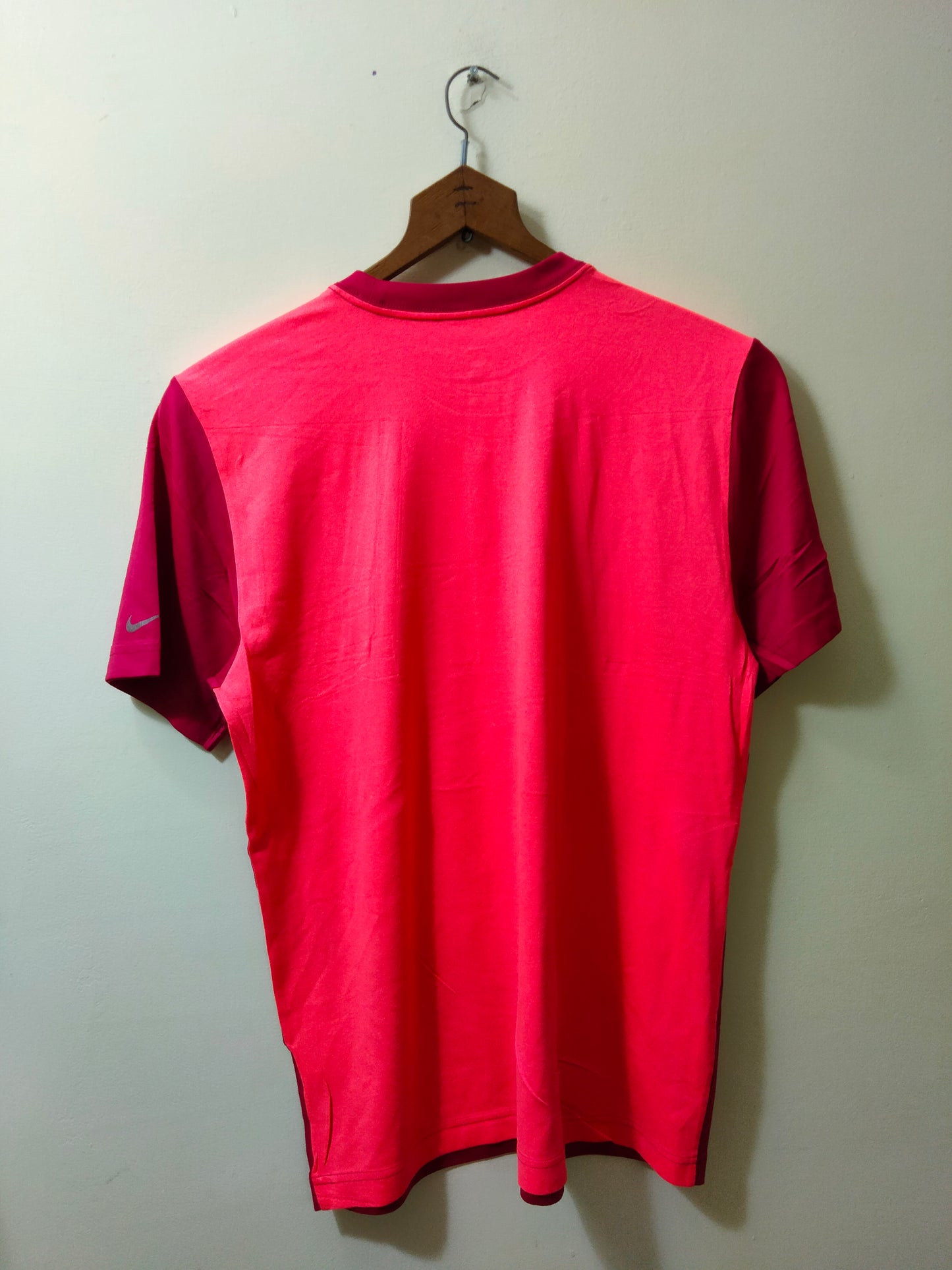 Nike Tee