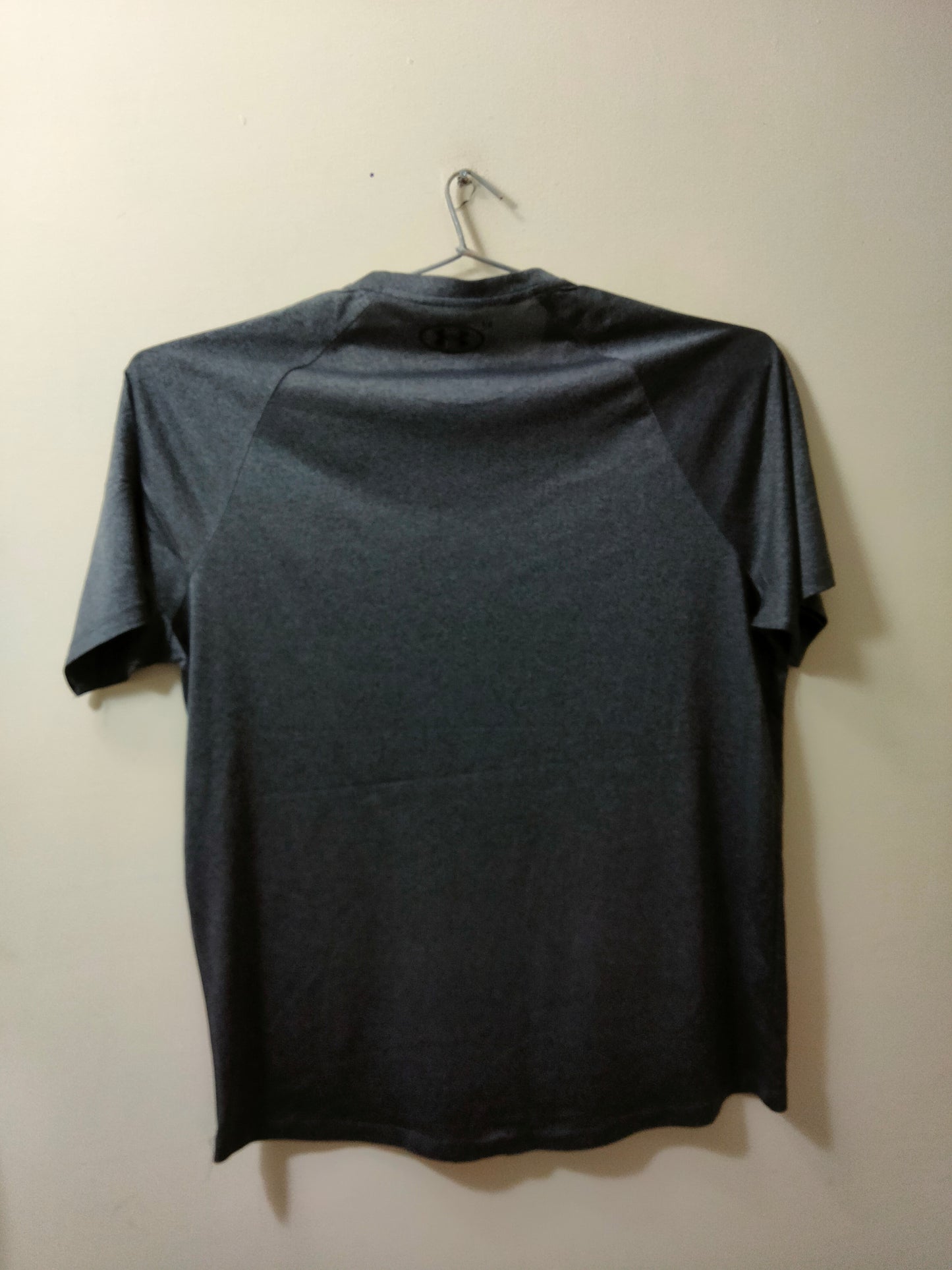 Under Armour Dri Fit Grey Tee